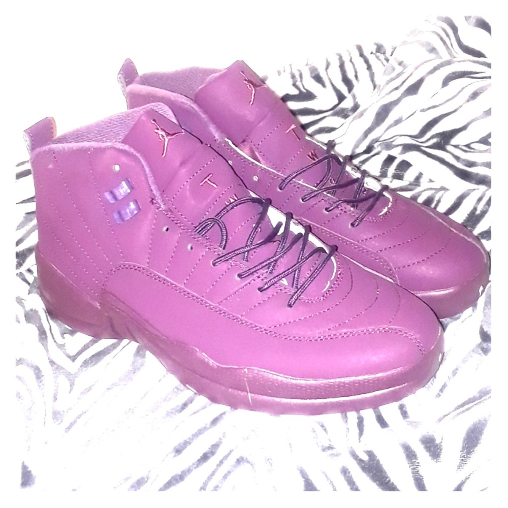 Men's purple Jordan's